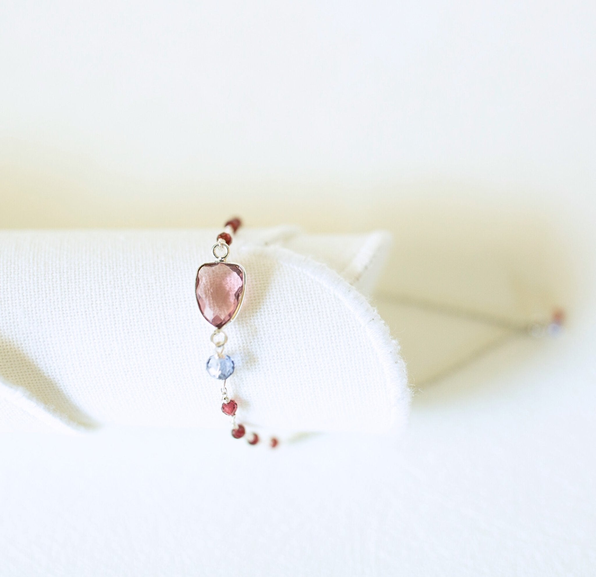 Rhodolite Garnet Silver Isla Bracelet - Che Cose Belle