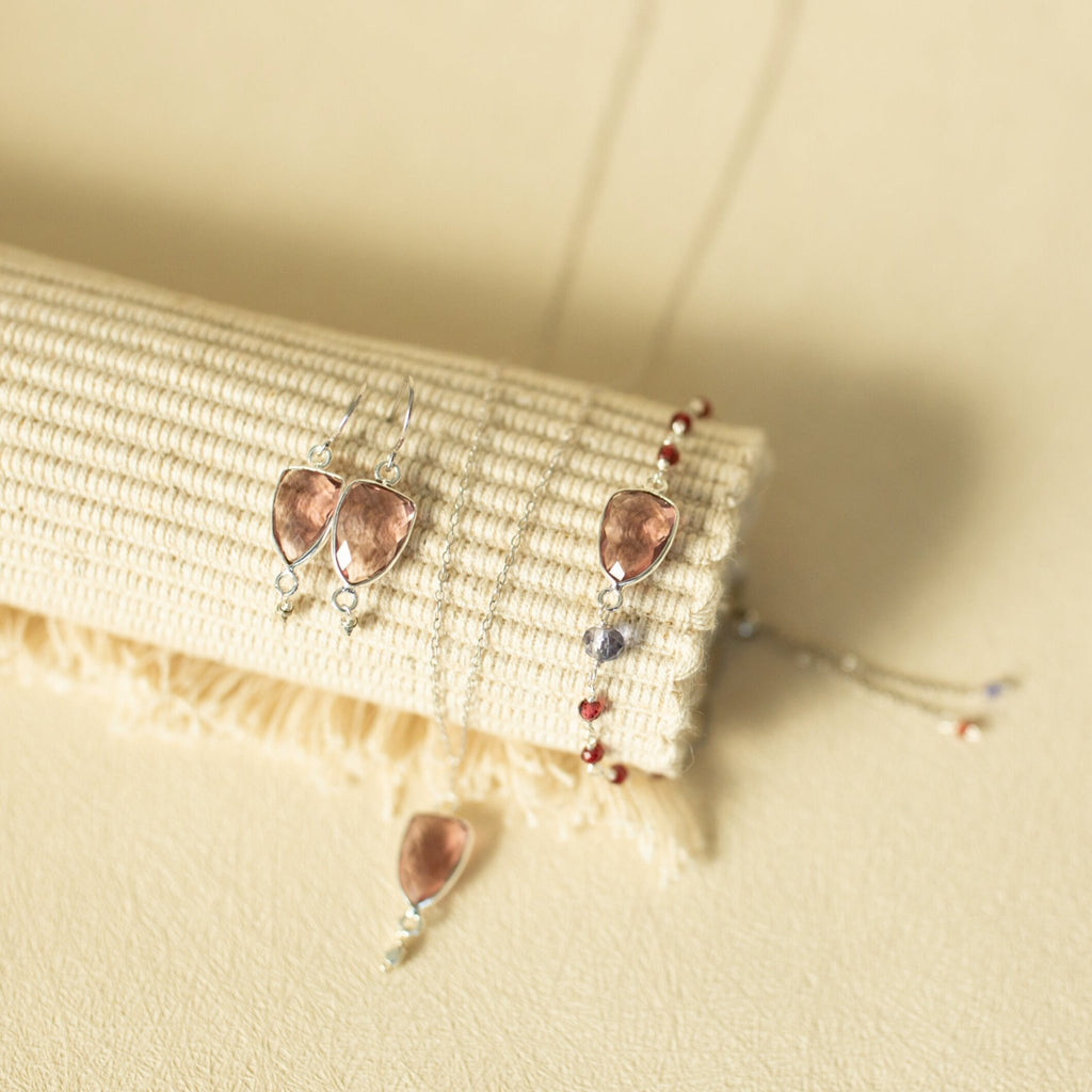 Rhodolite Garnet Silver Isla Bracelet - Che Cose Belle