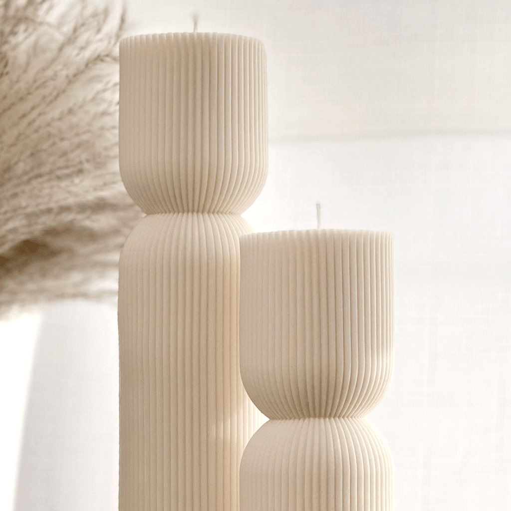 Ribbed Hourglass Pillar Candle - Che Cose Belle