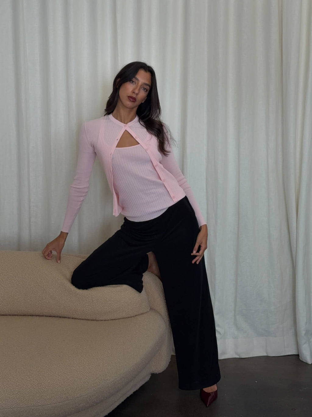 RIBBED KNIT CARDIGAN IN POWDER PINK - Che Cose Belle