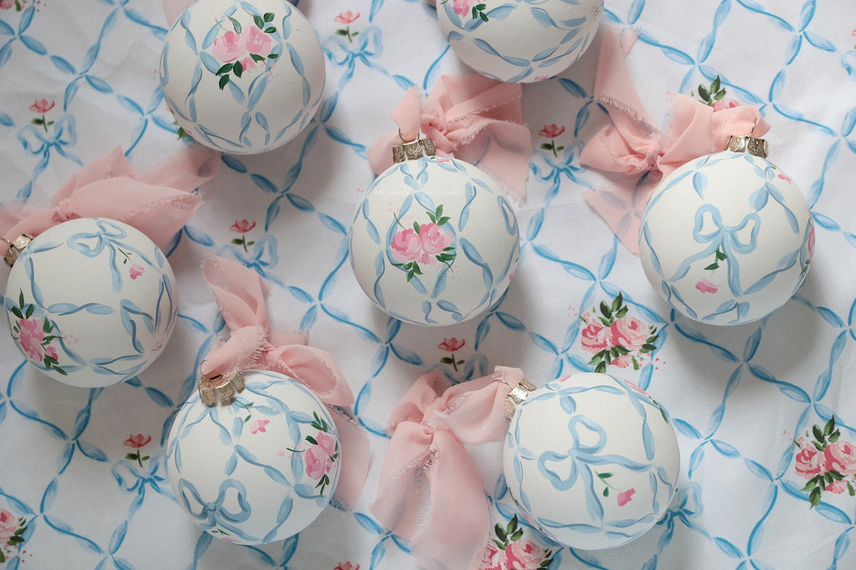 Ribbon trellis and rose hand-painted ornament - Che Cose Belle