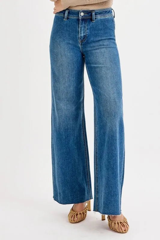 RISEN High - Waisted Wide Leg Jeans - Che Cose Belle