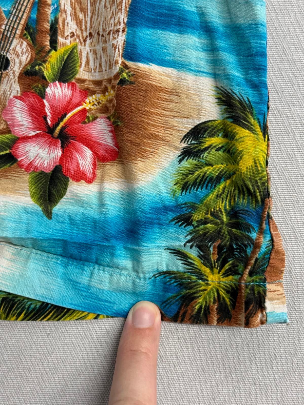 RJC Mens Hawaiian Shirt Hawaiian Islands Made in Hawaii - S - Che Cose Belle