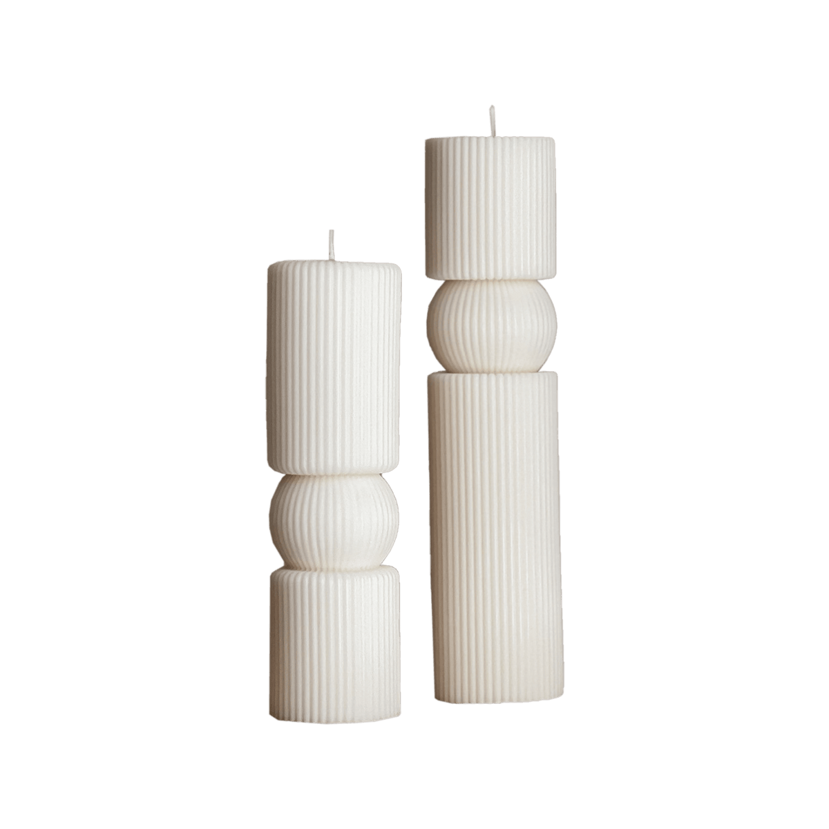 Roman Ribbed Pillar Candle - Che Cose Belle