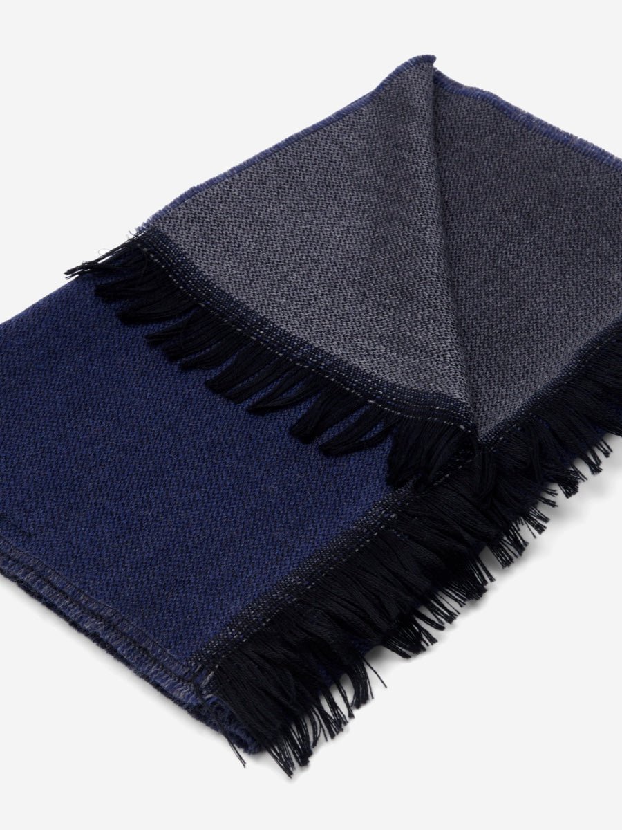 Romeo (blue/grey) - Italian warm and soft scarf made from 100% wool - Che Cose Belle