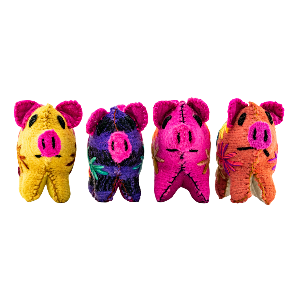 Rosie the Pig: Repurposed Wool Boho Decor - Mexico - Che Cose Belle