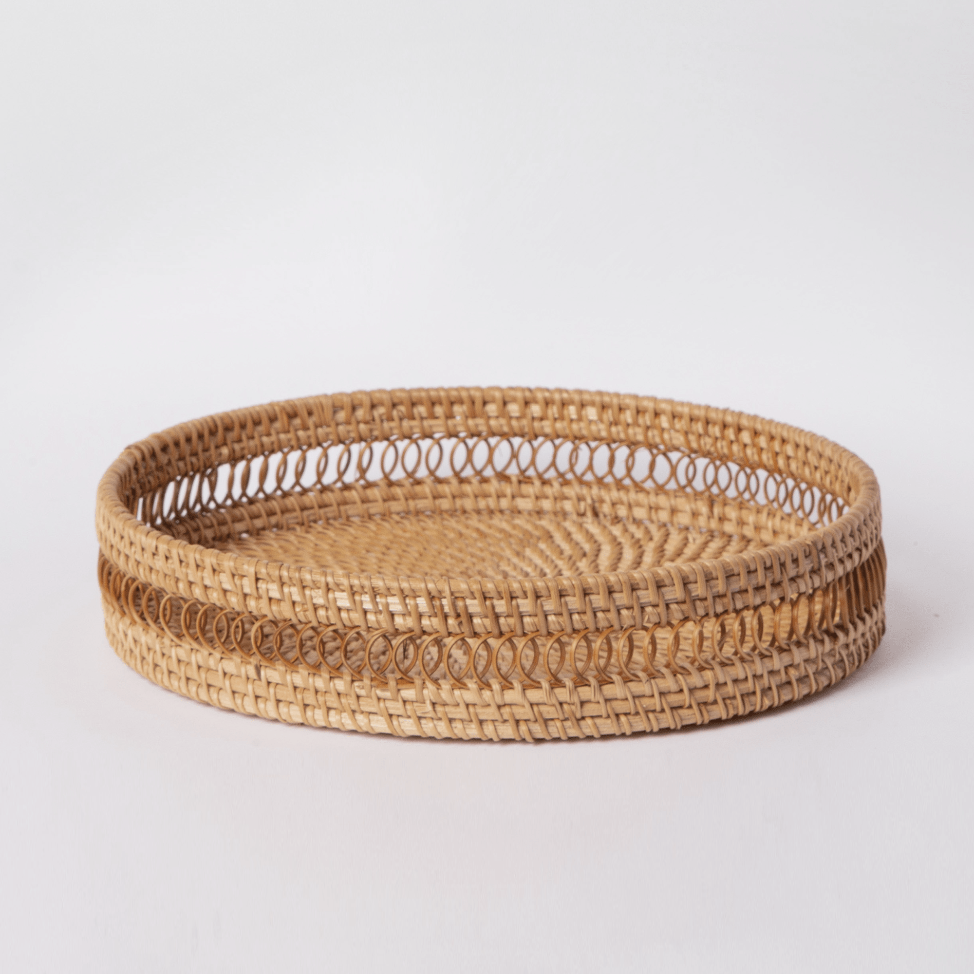 Round Rattan Tray — Decorative White Woven Tray for Coffee Table & Home - Che Cose Belle