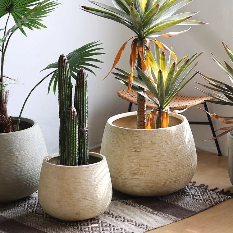 Rustic Globe Cement Planter - Che Cose Belle
