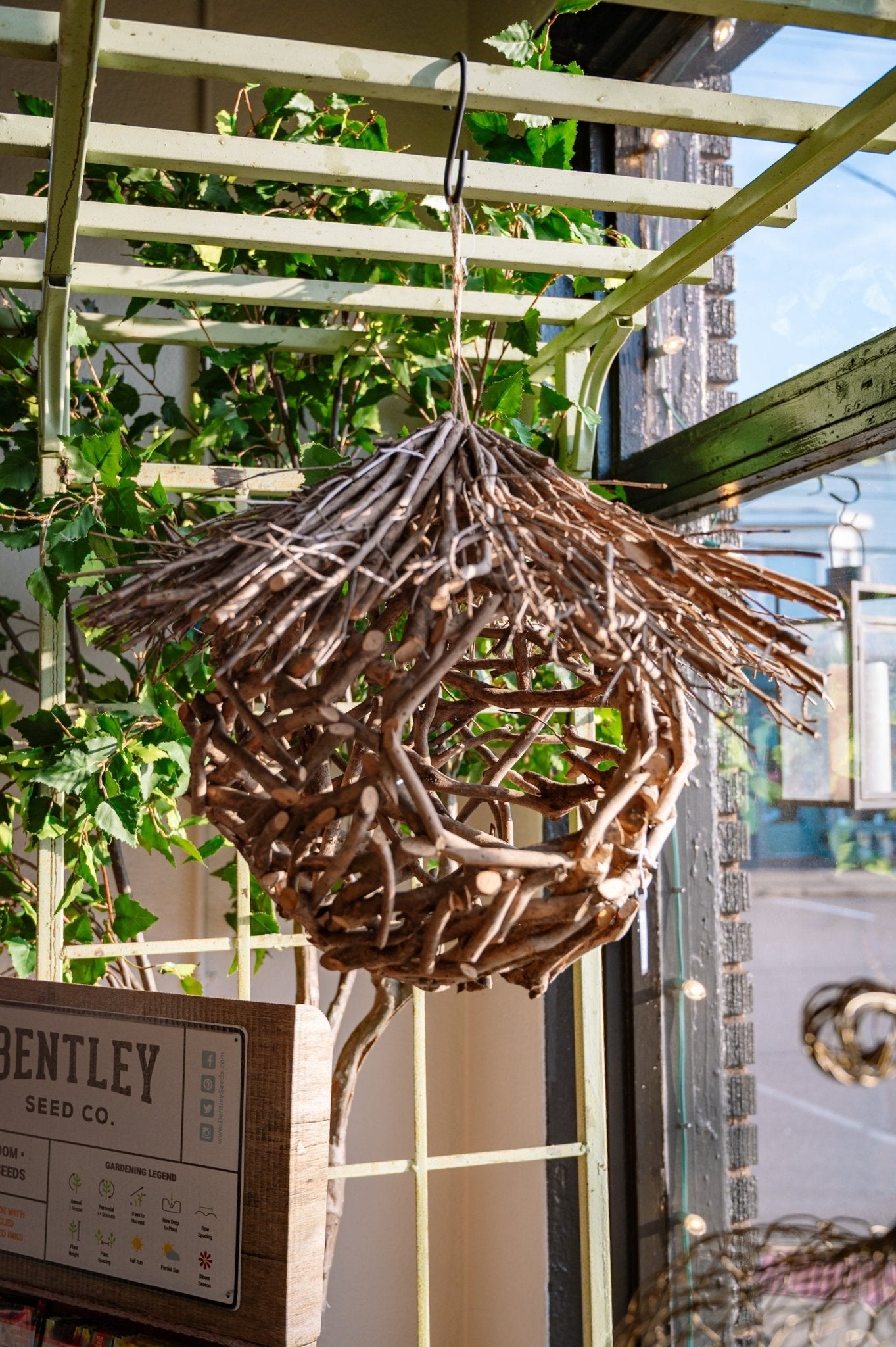Rustic Hanging Tea Twig Birdhouse - Che Cose Belle