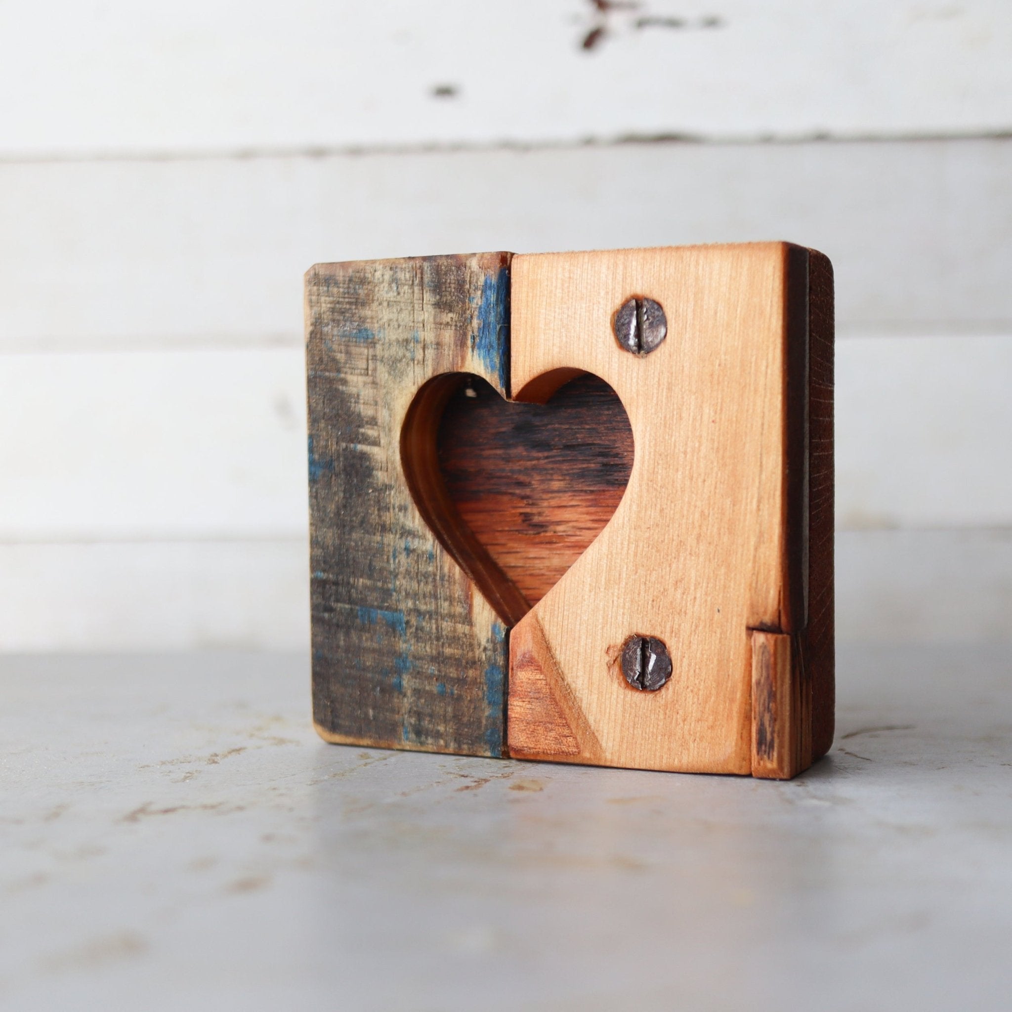Rustic Heart Tiles - Che Cose Belle