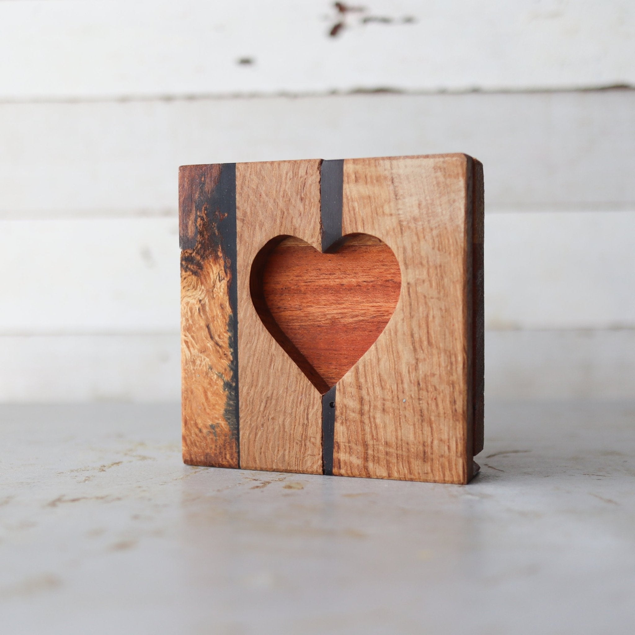 Rustic Heart Tiles - Che Cose Belle