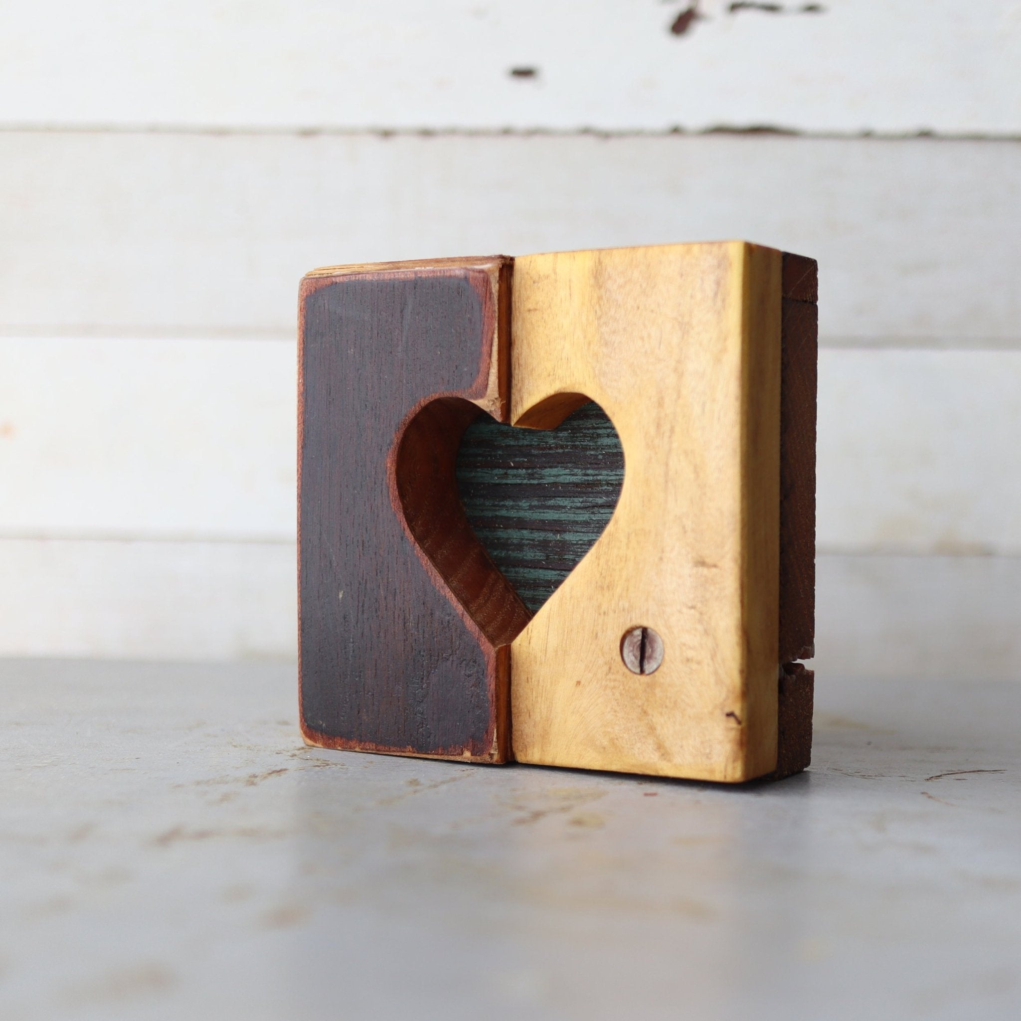 Rustic Heart Tiles - Che Cose Belle