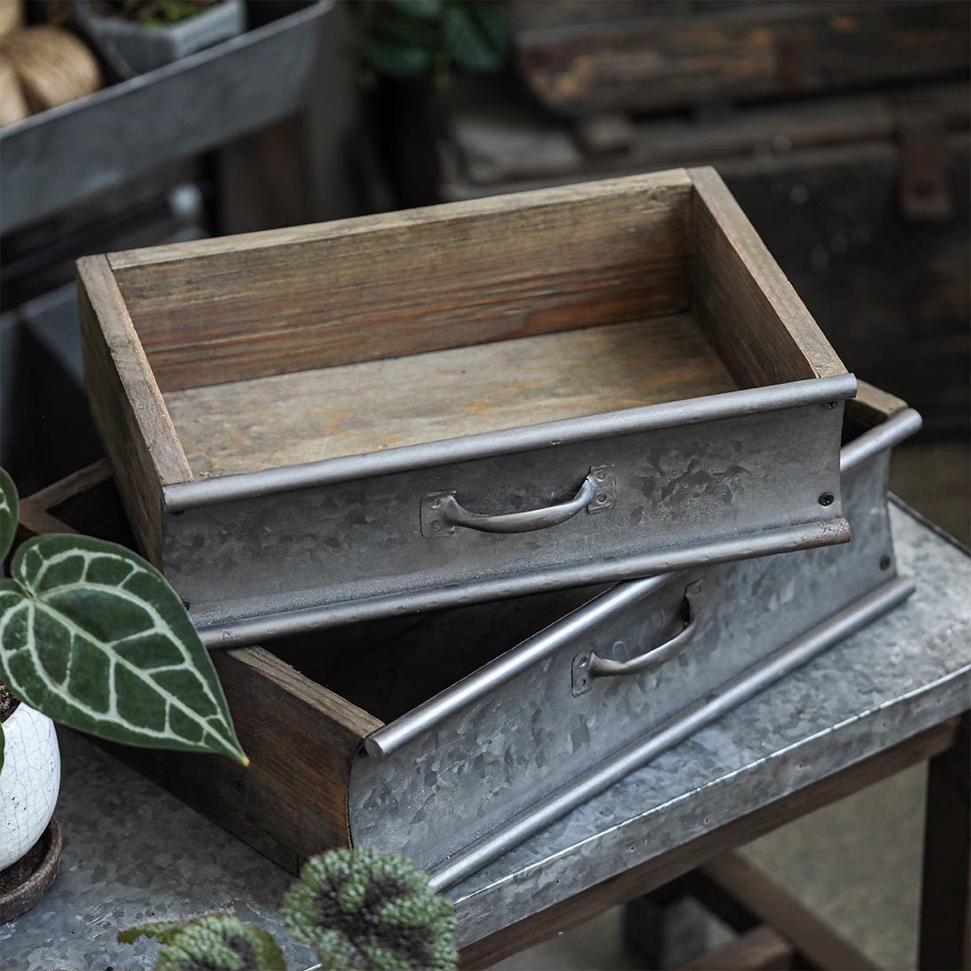 Rustic Wood and Metal Garden Tray Planter - Che Cose Belle