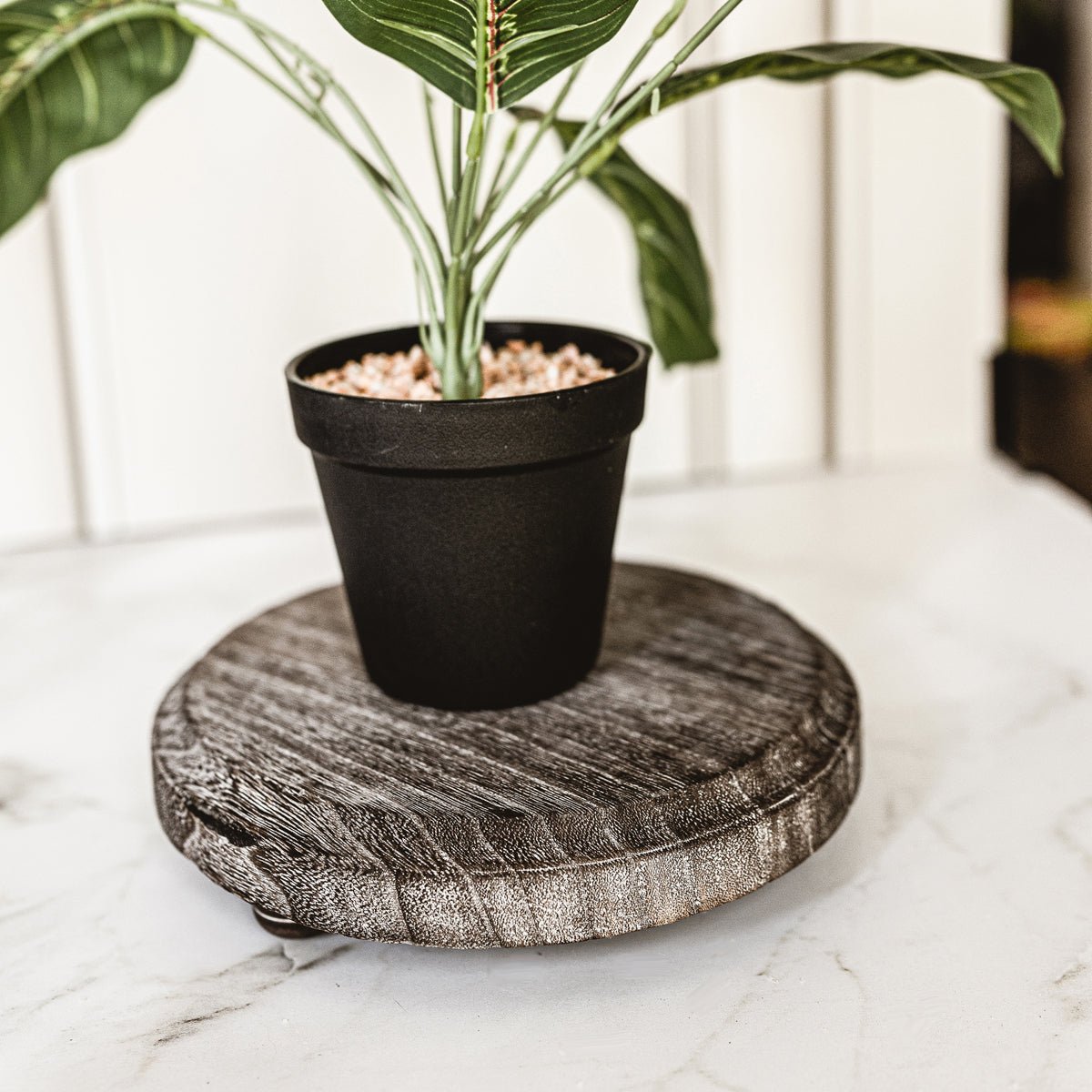 Rustic Wood Stand - Che Cose Belle