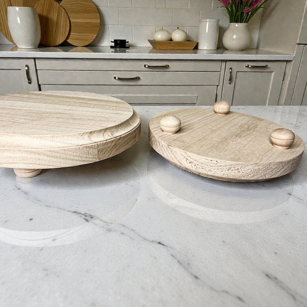 Rustic Wood Stand - Che Cose Belle