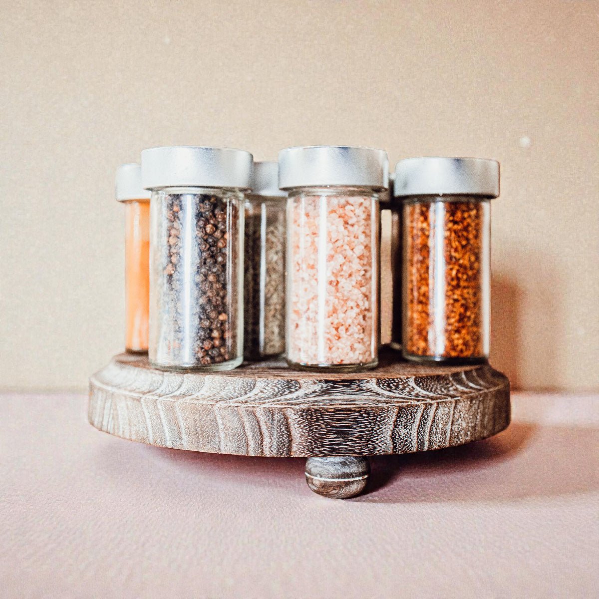 Rustic Wood Stand - Che Cose Belle