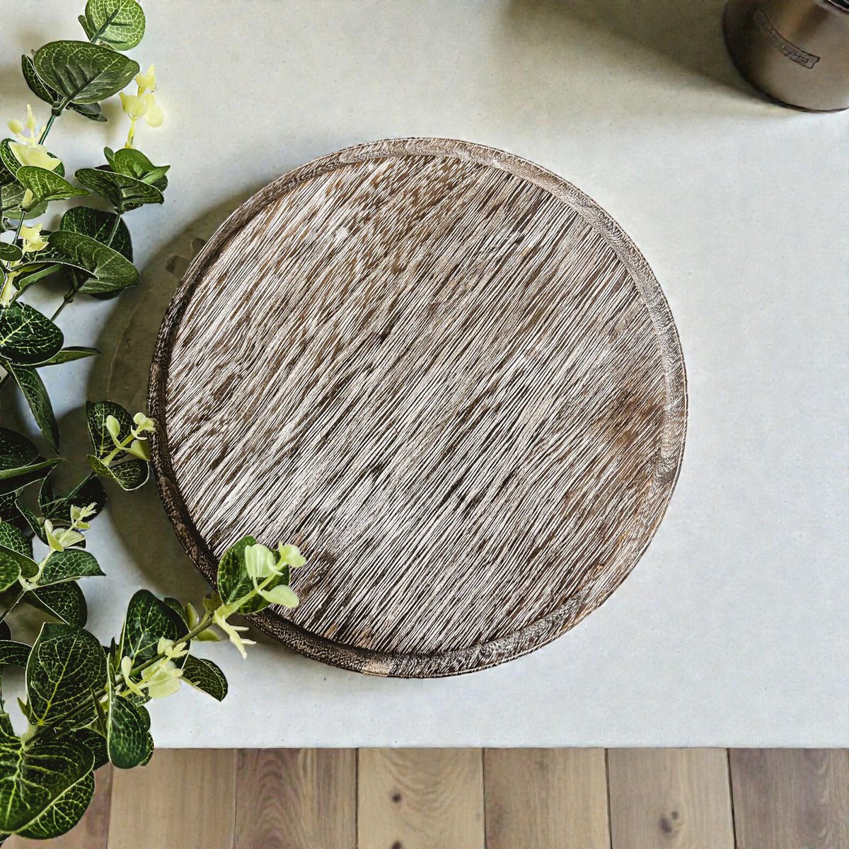 Rustic Wood Stand - Che Cose Belle