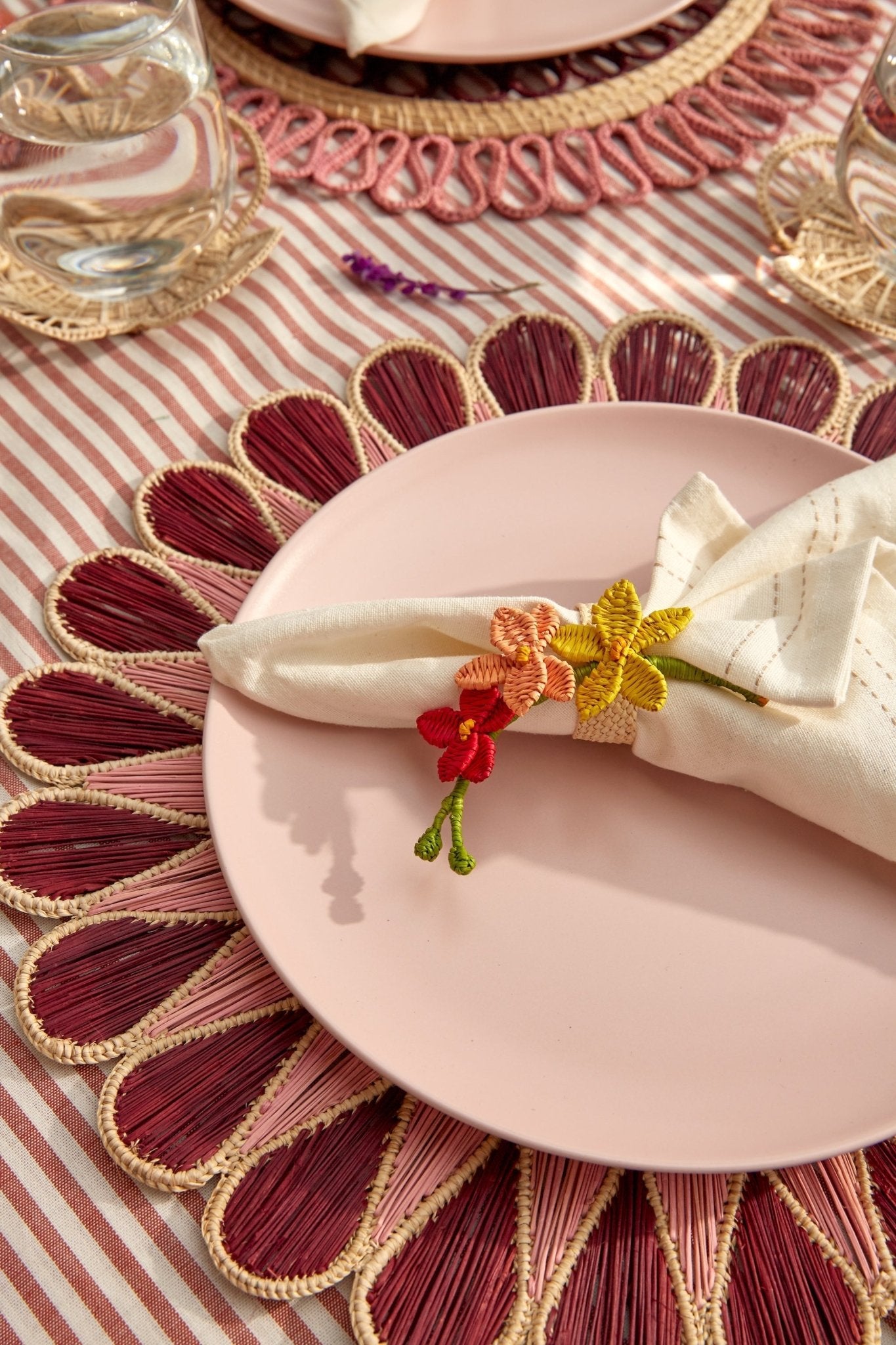 S/2 Drops Placemat - Burgundy/Pink - Che Cose Belle