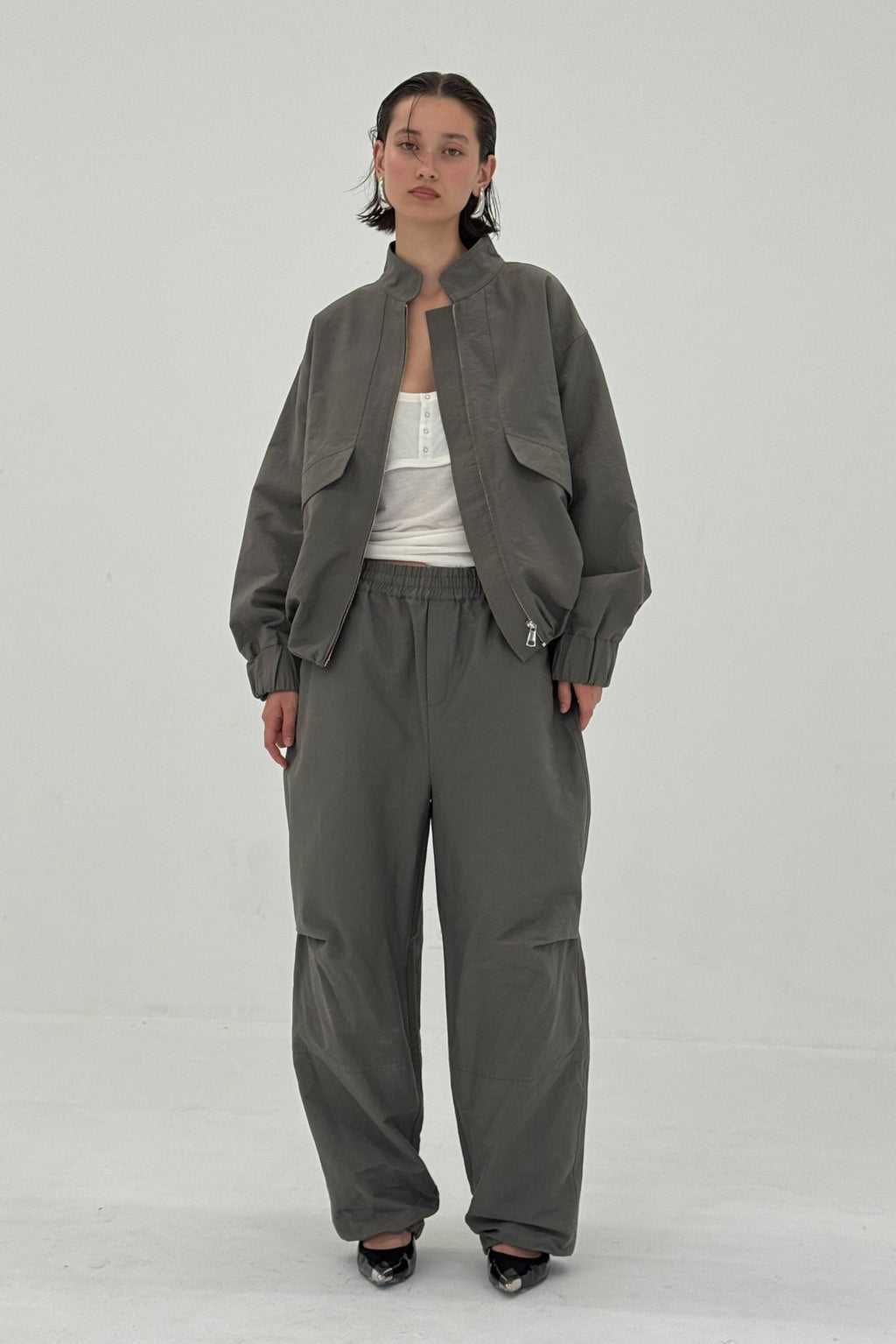 SABLE PANT IN CHARCOAL - Che Cose Belle