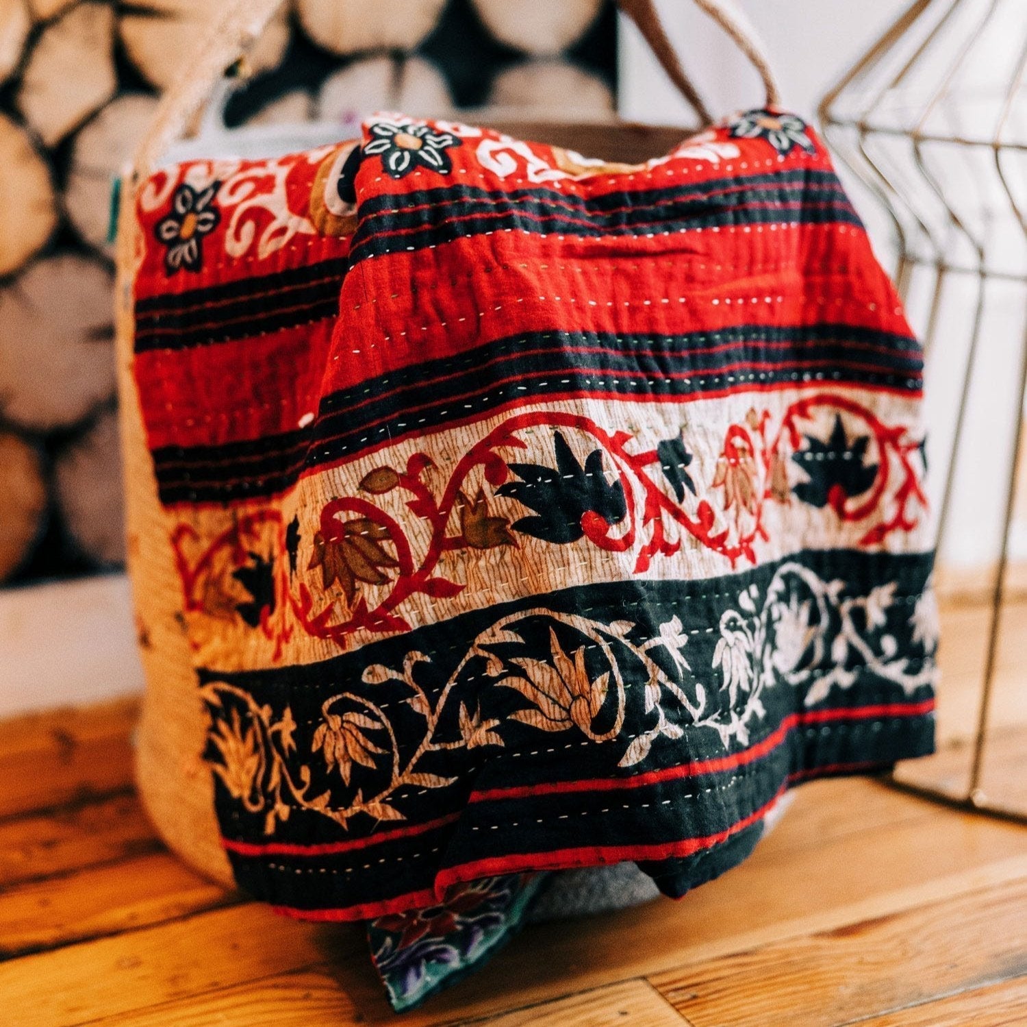 Sacred Sari Throw - Che Cose Belle