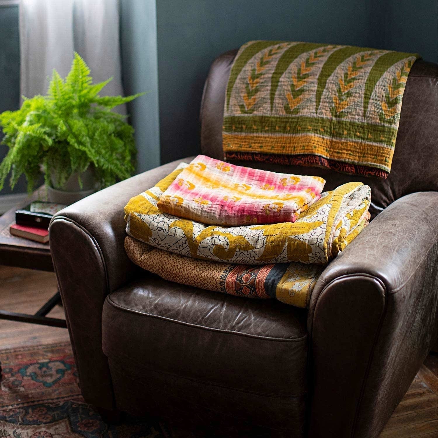 Sacred Sari Throw - Che Cose Belle