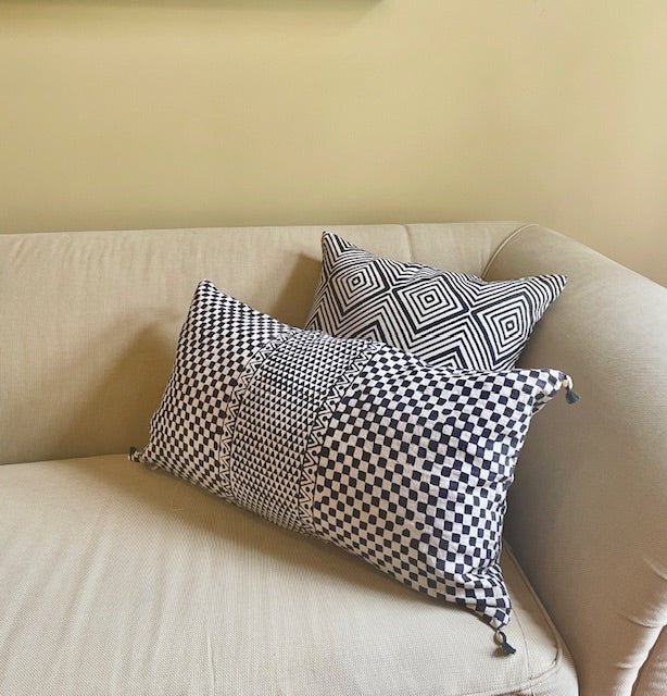 Samburu Charcoal Lumbar Pillow Cover - Che Cose Belle