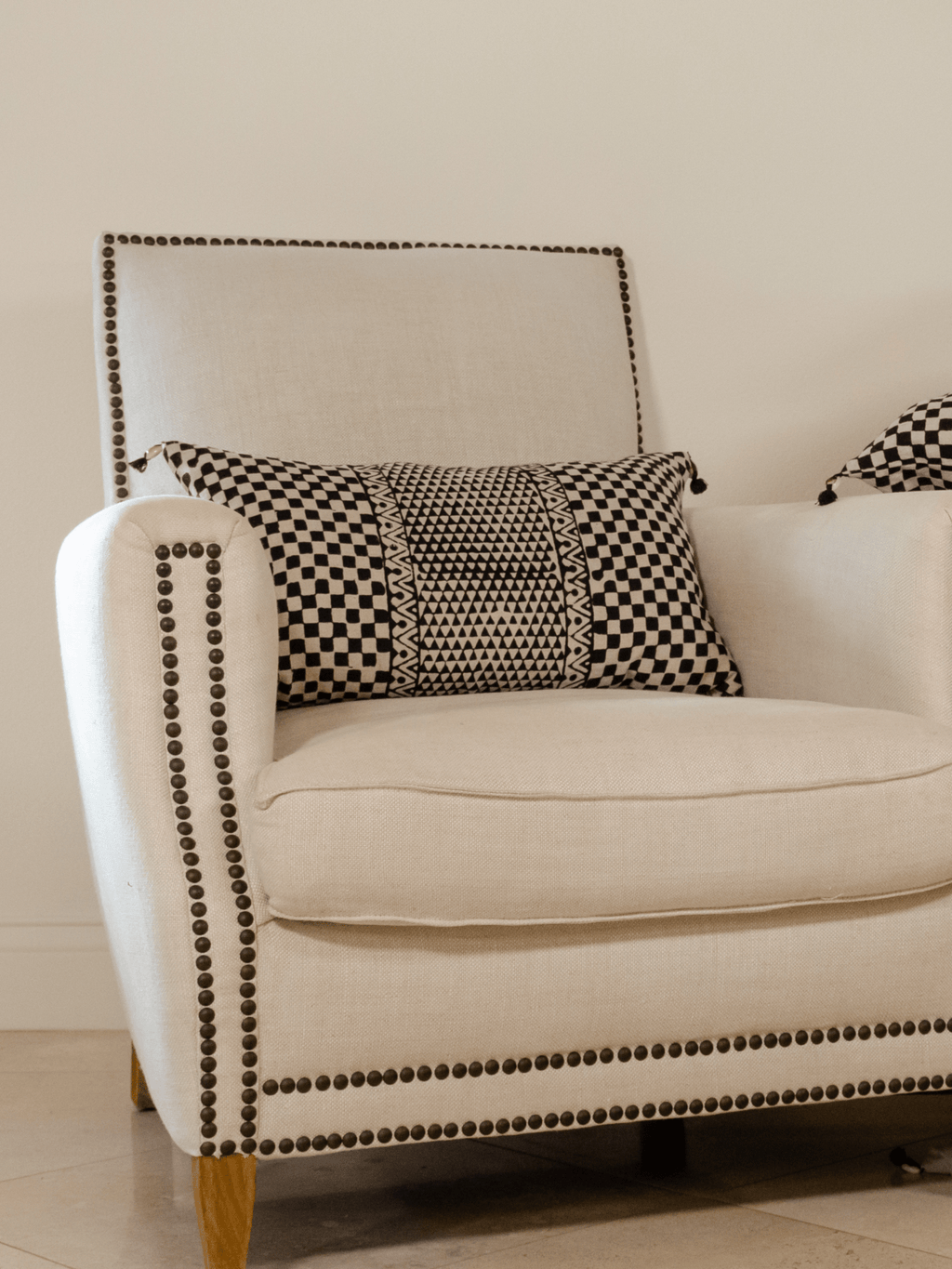 Samburu Charcoal Lumbar Pillow Cover - Che Cose Belle