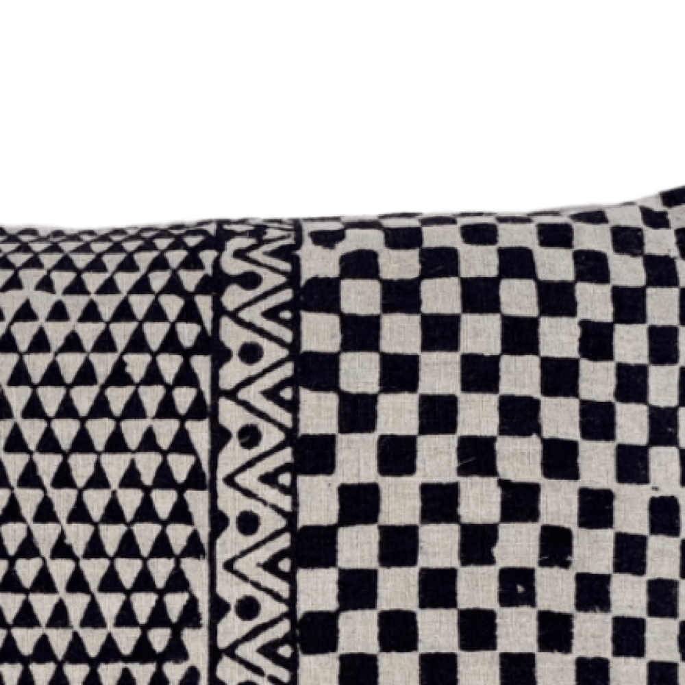 Samburu Charcoal Petit Lumbar Pillow Cover - Che Cose Belle