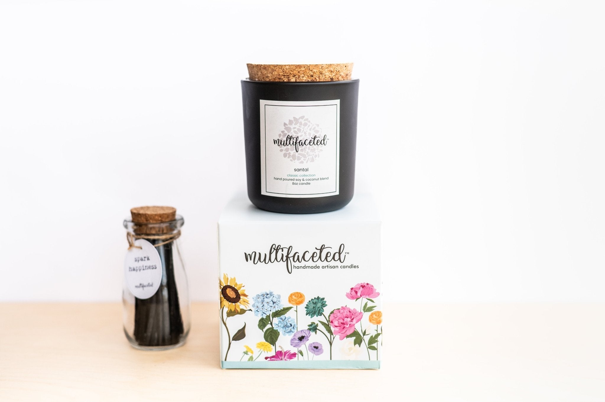 Santal Scent Candle - Eco - Friendly 8 oz. - Che Cose Belle