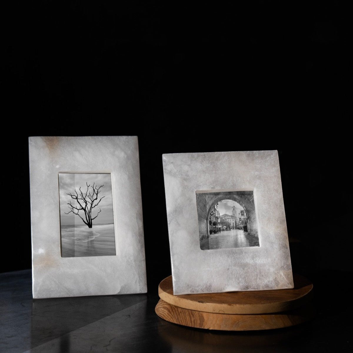 Santo Alabaster Frame - Che Cose Belle