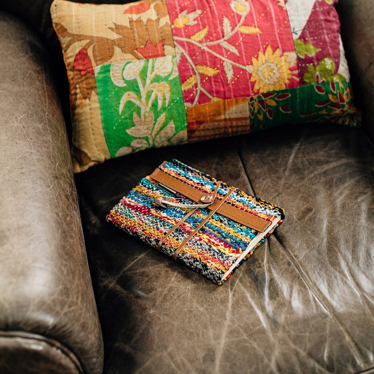 Sari & Leather Travel Journal - Che Cose Belle