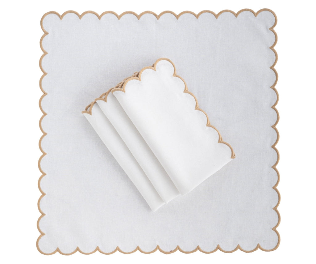 Scalloped Edge Linen Napkins - Che Cose Belle