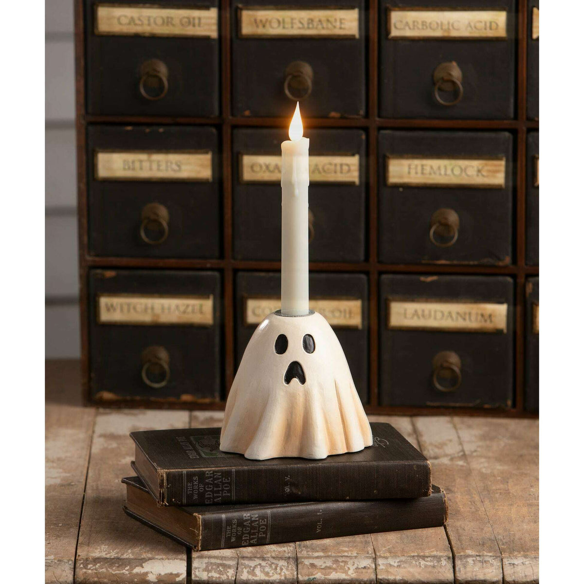 Scared Ghost Candlestick | Halloween Decor | Bethany Lowe - Che Cose Belle