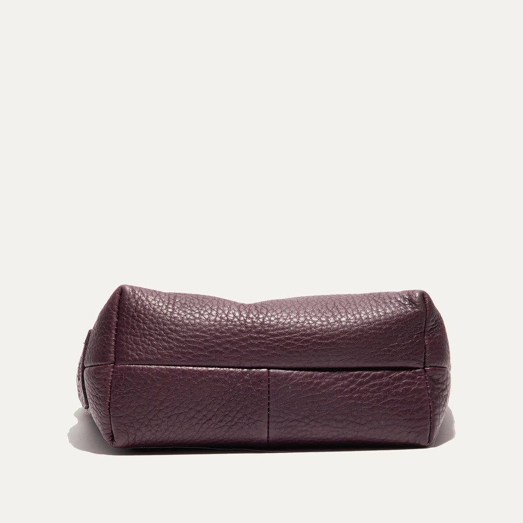 Seneca Square Leather Pouch - Che Cose Belle