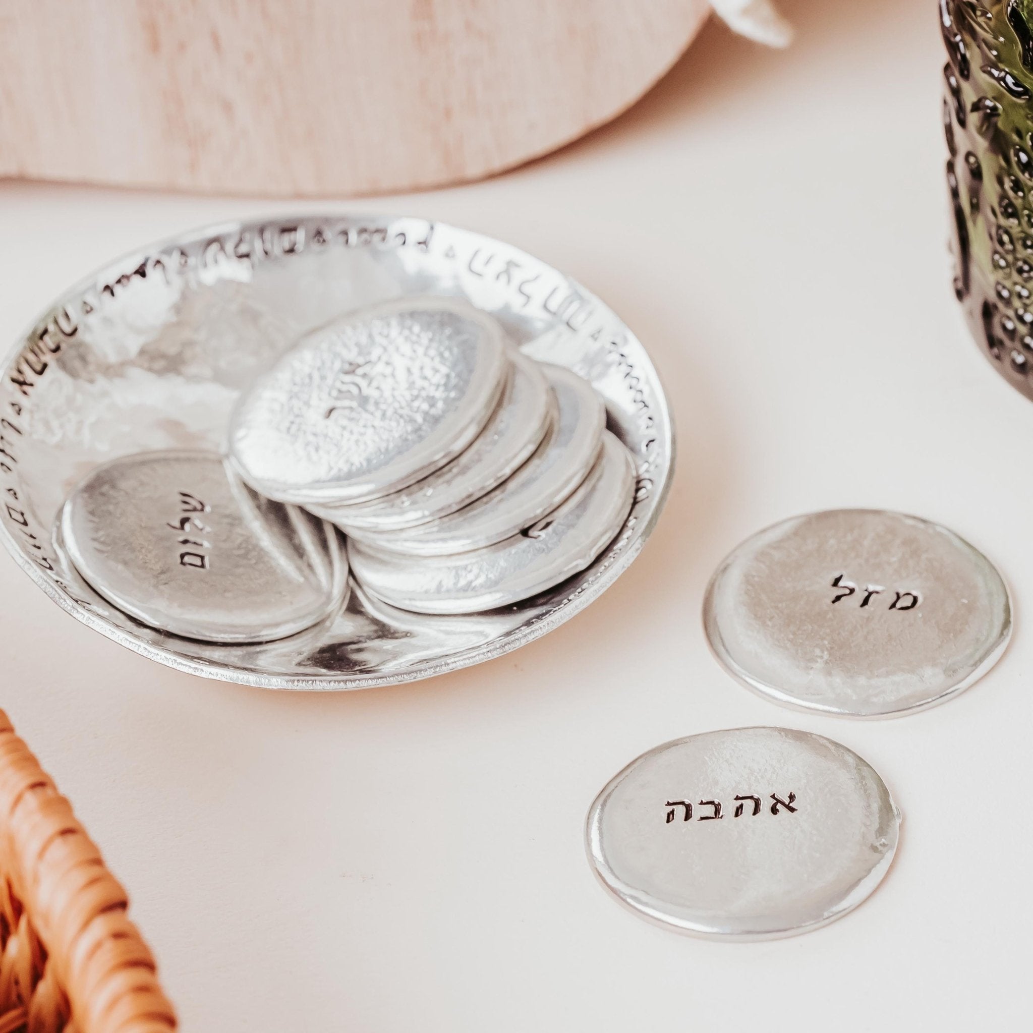 Sheva Brachot Jewish Wedding Gift Set - Pewter Trinket Dish + 7 Blessing Stones - Che Cose Belle