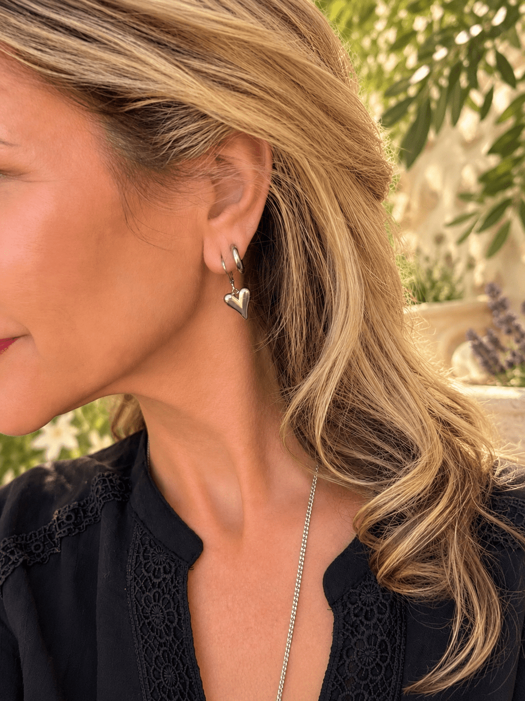 SILVER HEART EARRINGS - Che Cose Belle