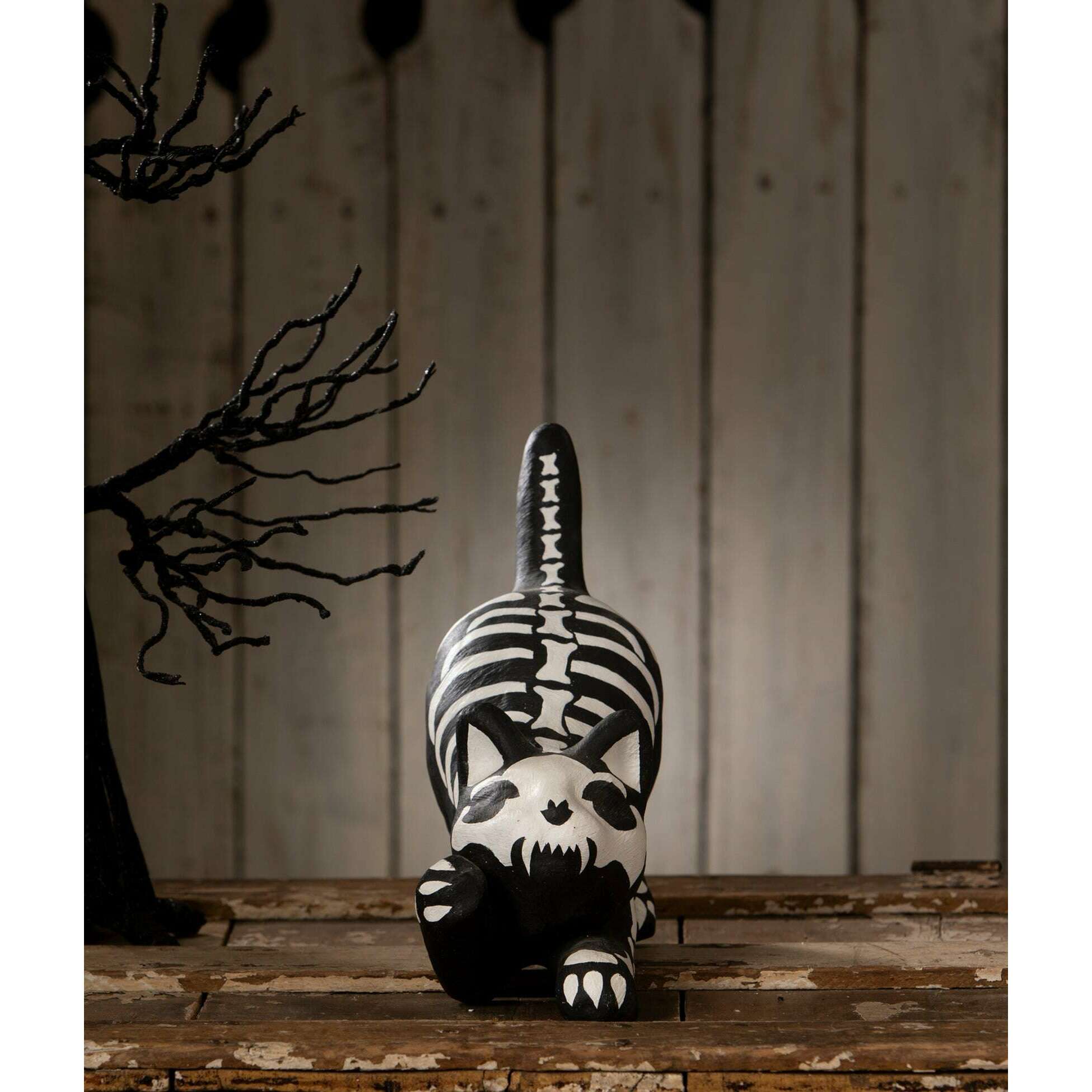Skeleton Paper Mache Cat | Halloween Decor | Bethany Lowe - Che Cose Belle