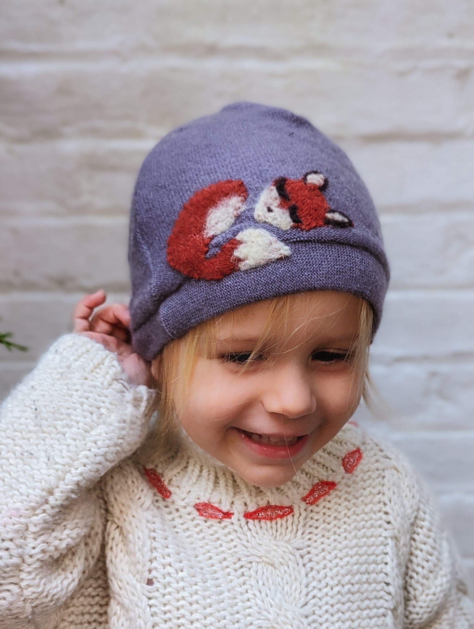Sleeping Fox Cashmere Hat - Toddler - Che Cose Belle