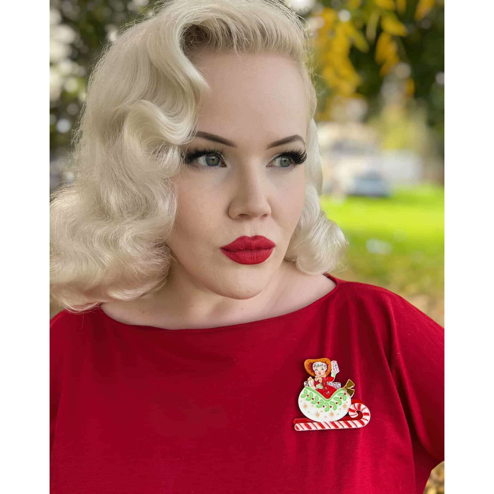 Sleigh All Day Brooch by 50's Vintage Dame x Lipstick & Chrome - Che Cose Belle
