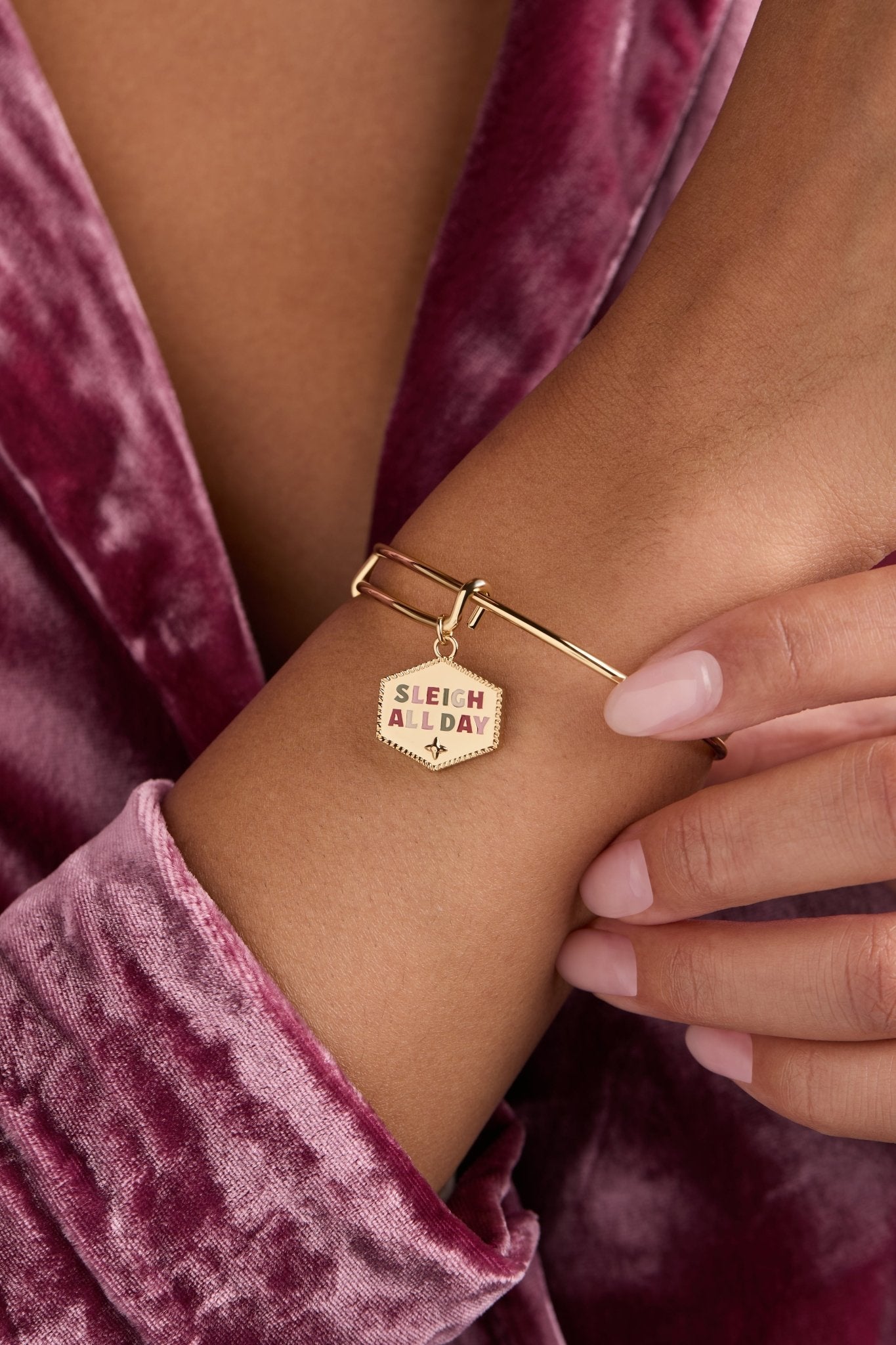 ‘Sleigh All Day’ Charm Bangle - Che Cose Belle