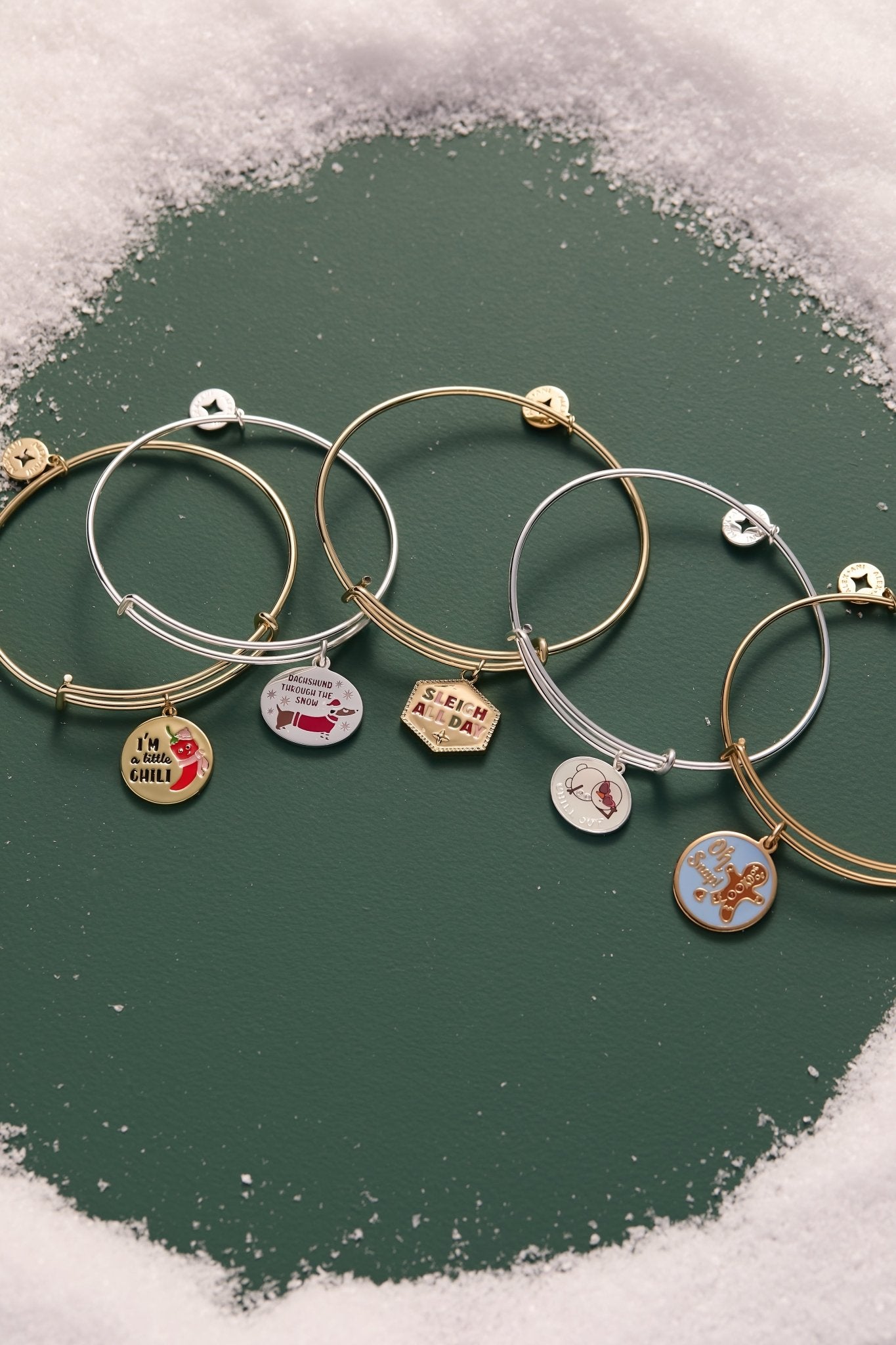 ‘Sleigh All Day’ Charm Bangle - Che Cose Belle