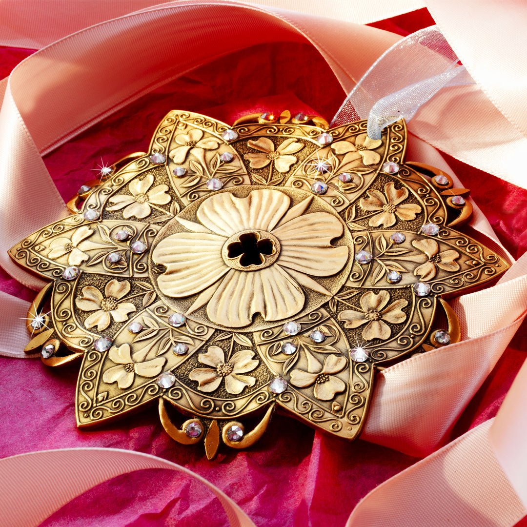 Snow Crystal Dogwood Ornament (Bronze) - Che Cose Belle