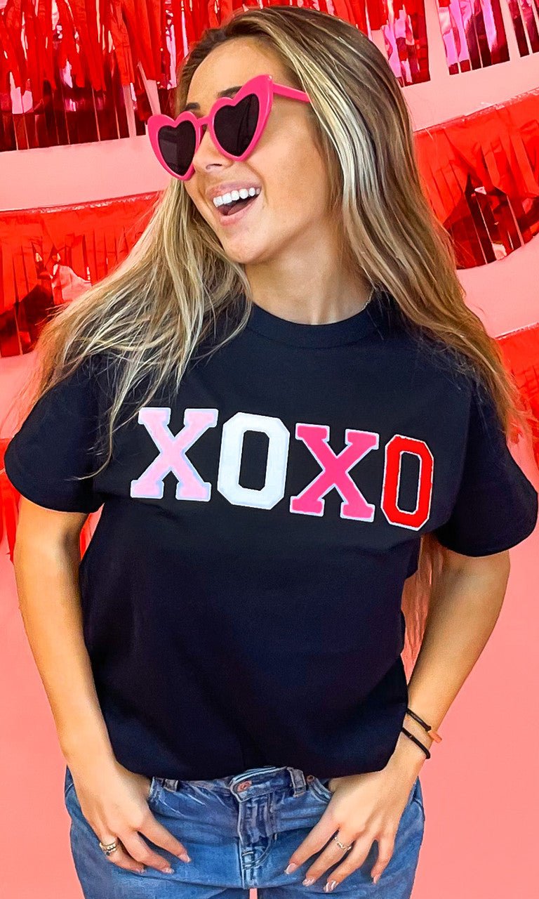 Soft Chenille XOXO T-Shirt - Che Cose Belle