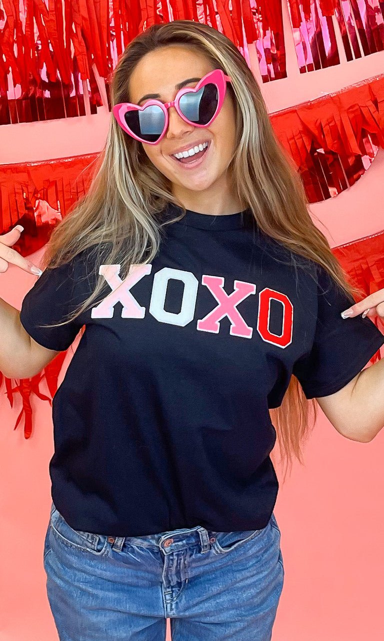 Soft Chenille XOXO T-Shirt - Che Cose Belle