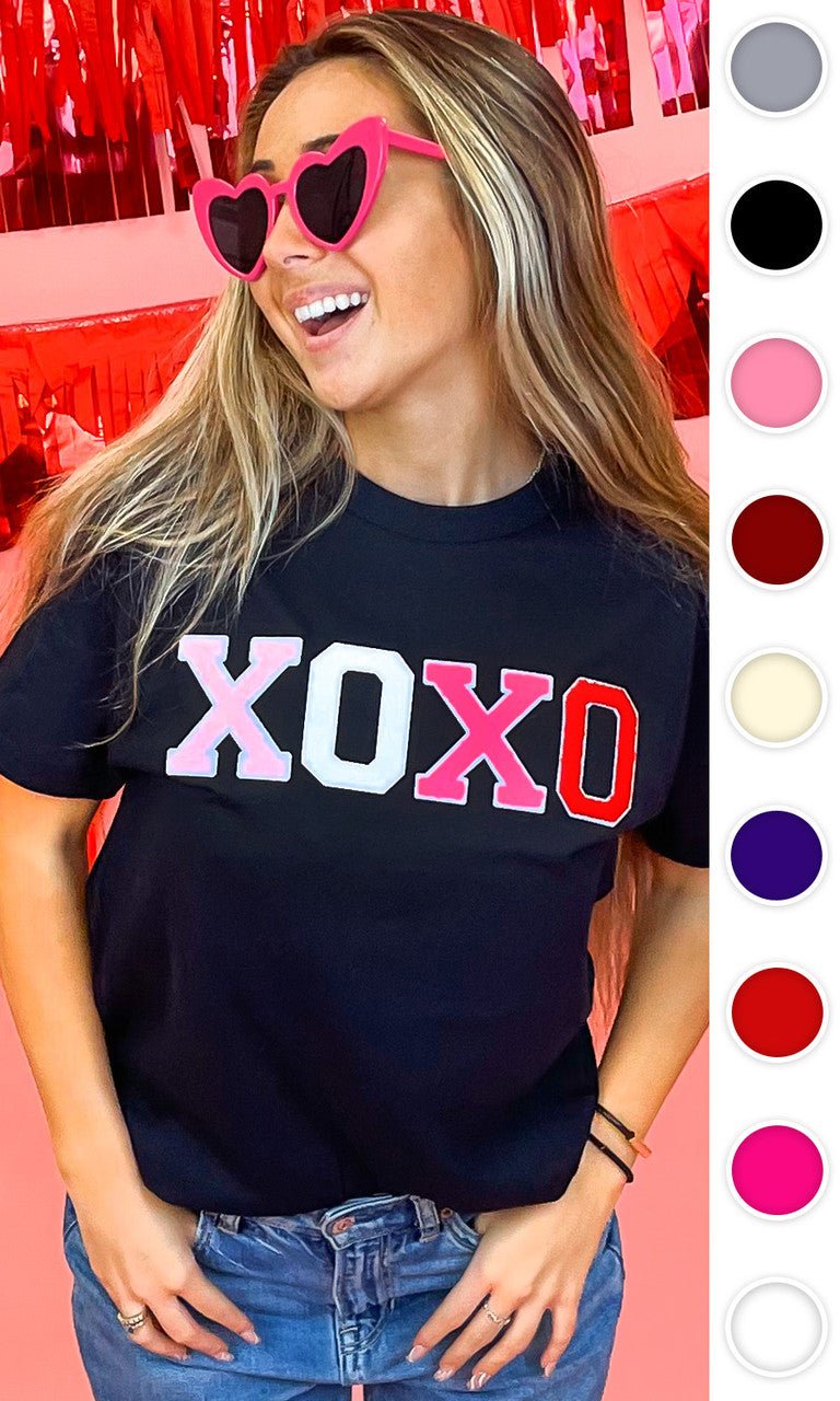 Soft Chenille XOXO T-Shirt - Che Cose Belle