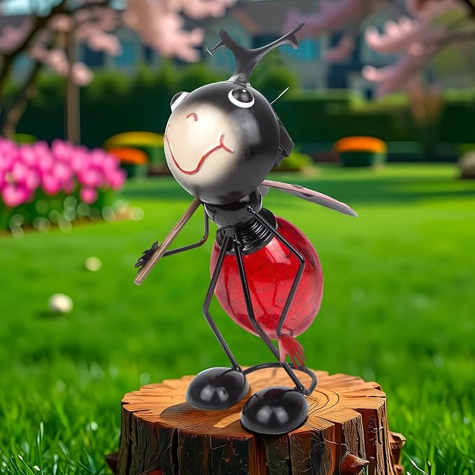 Solar Garden Statue Ladybug Decor,Outdoor Decorative Tabletop Lanterns,Outdoor Ladybug Figurines Decorations for Patio Yard Lawn Ornaments,Birthday Gifts for Mom Women Grandma - Che Cose Belle