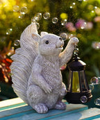 Solar Squirrel Statues for Garden Decor: Outdoor Figurines Sculpture with Lantern for Yard Art Lawn Patio Balcony - Gifts for Mom Grandma - Che Cose Belle