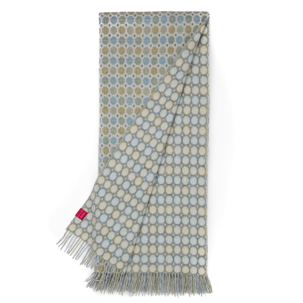 Southampton Home Merino Wool Medallion - Sky - Che Cose Belle