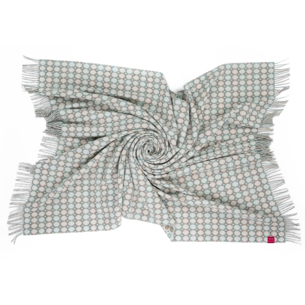 Southampton Home Merino Wool Medallion - Sky - Che Cose Belle