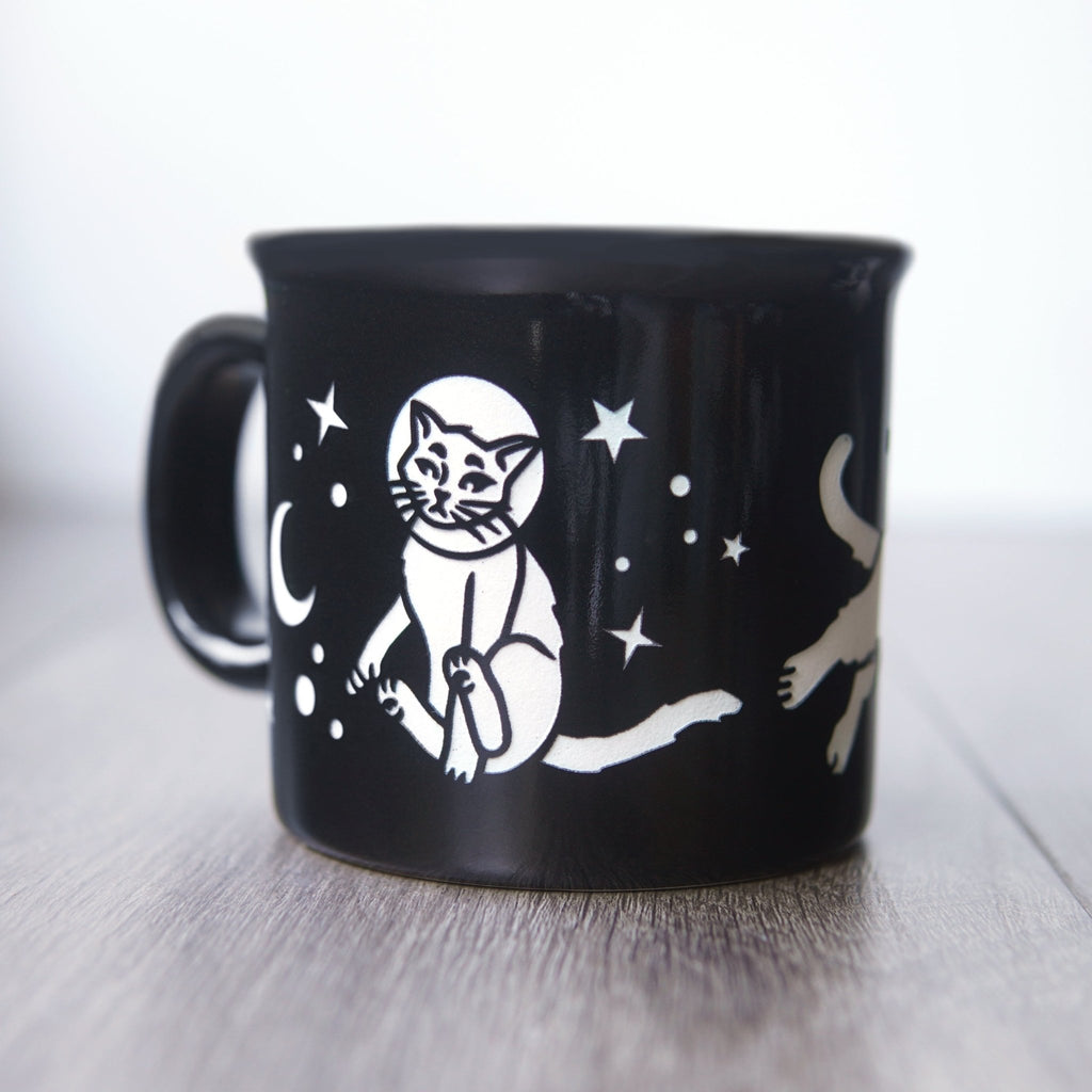 Space Cat Camp Mug - Dishwasher-Safe, Microwave-Safe - Che Cose Belle